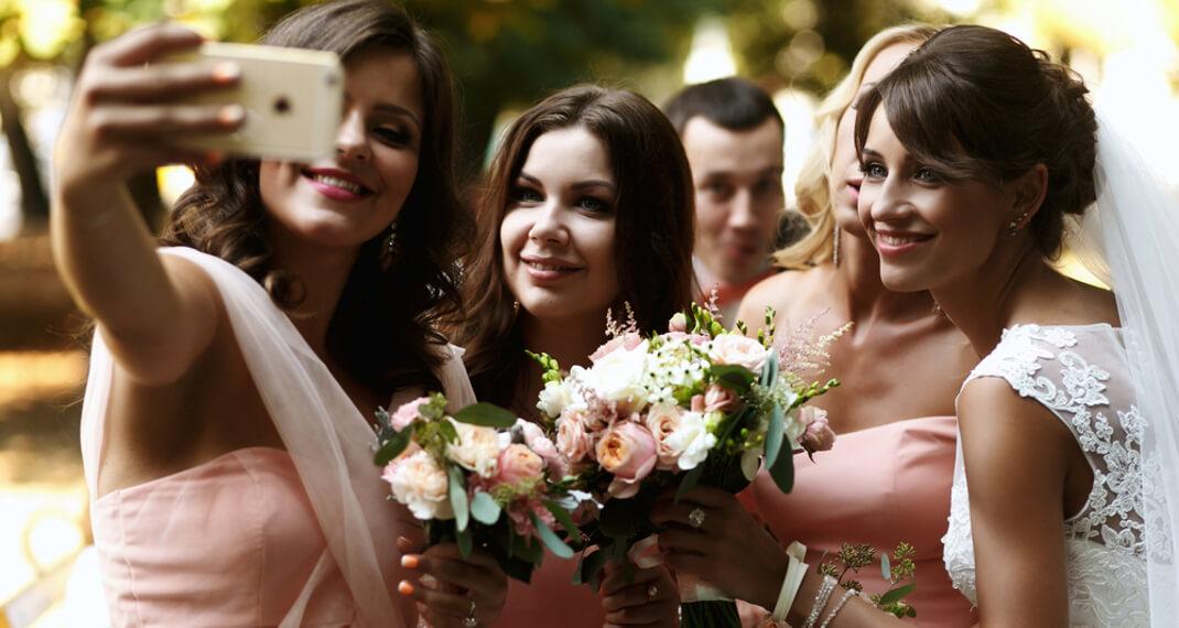 Et si vos invités devenaient les photographes de votre mariage ?